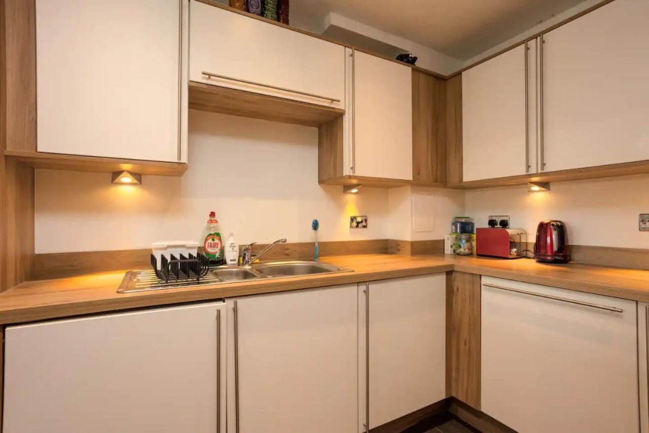 Comfy 2 Bedroom Apartment Near Edinburgh City Centre Esterno foto