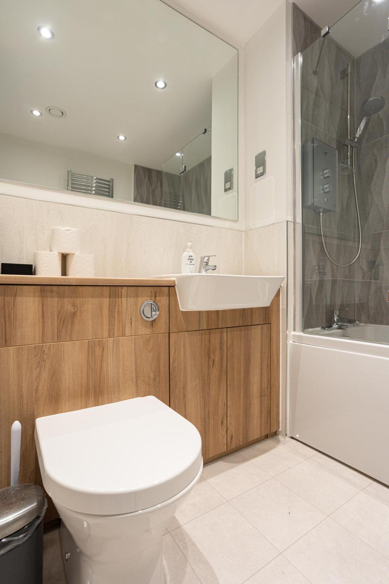Comfy 2 Bedroom Apartment Near Edinburgh City Centre Esterno foto